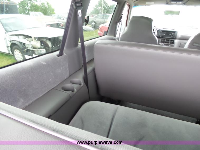 image for item K1227 1995 Dodge Grand Caravan