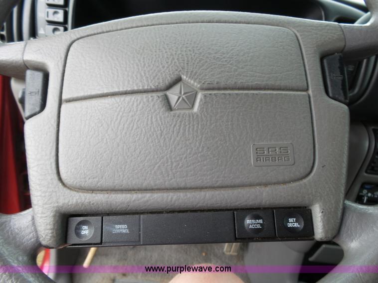 image for item K1227 1995 Dodge Grand Caravan