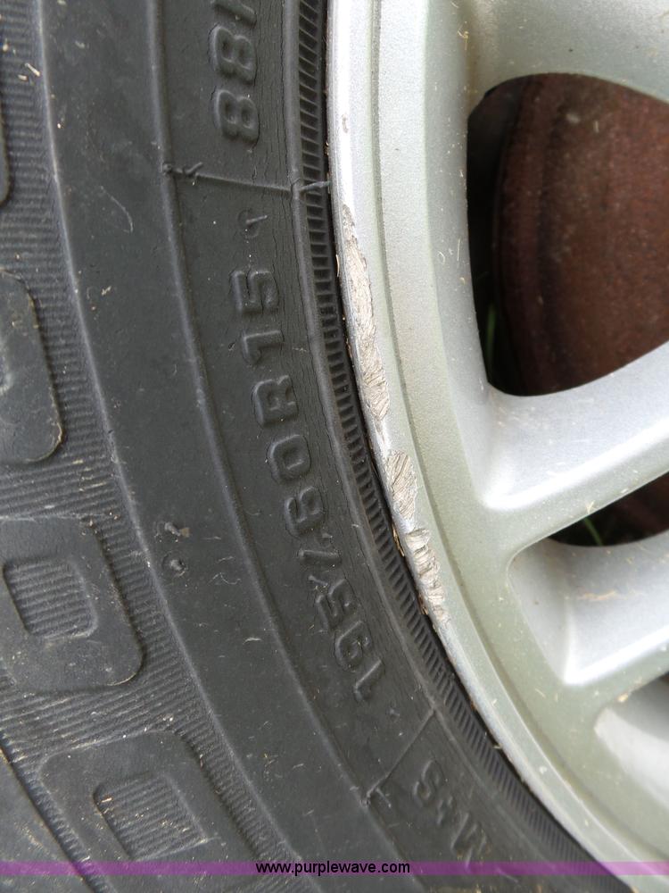 image for item K1238 2003 Ford Focus Wagon