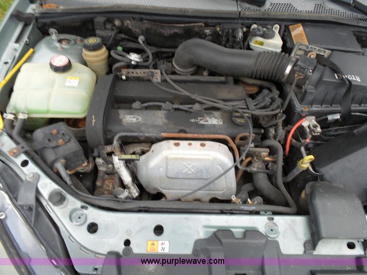 image for item K1238 2003 Ford Focus Wagon