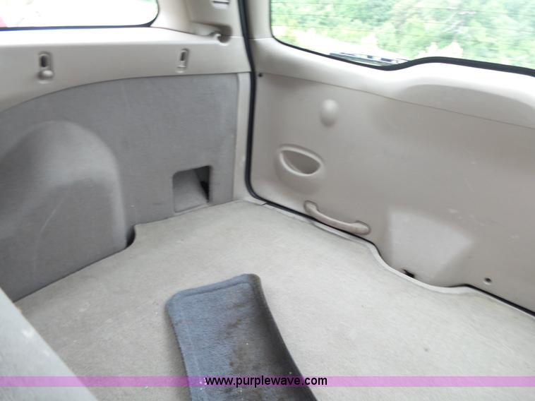 image for item K1238 2003 Ford Focus Wagon