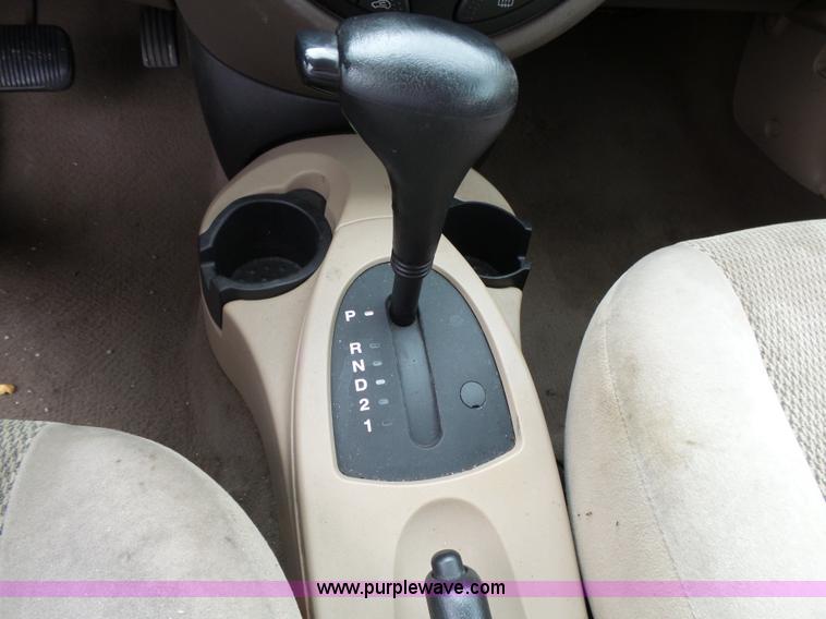 image for item K1238 2003 Ford Focus Wagon