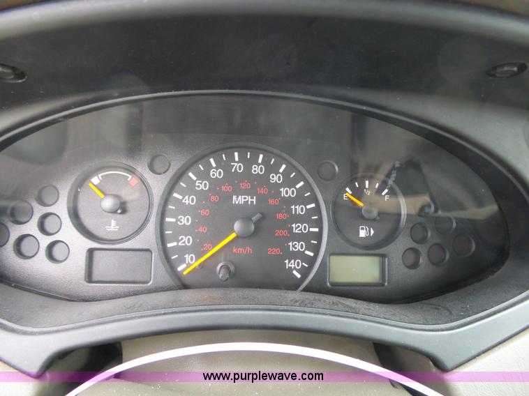 image for item K1238 2003 Ford Focus Wagon