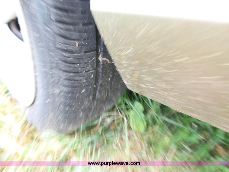 image for item K1239 2004 Ford Focus Wagon