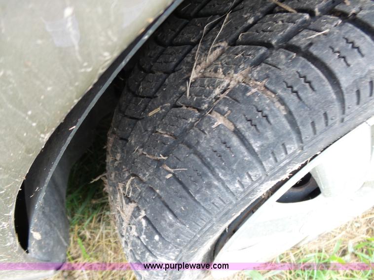 image for item K1239 2004 Ford Focus Wagon