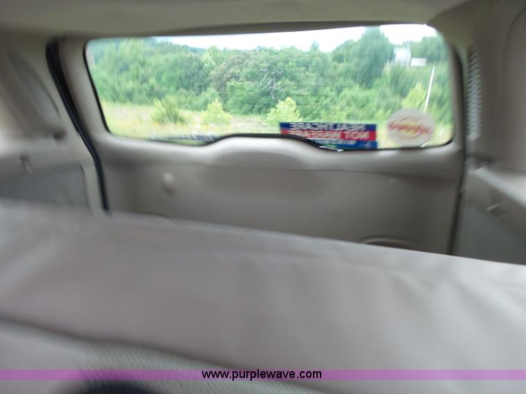 image for item K1239 2004 Ford Focus Wagon