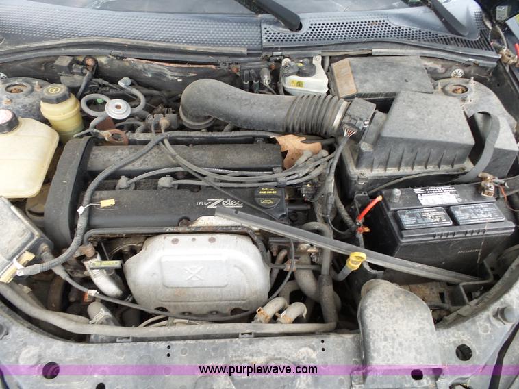 image for item K1240 2003 Ford Focus Wagon