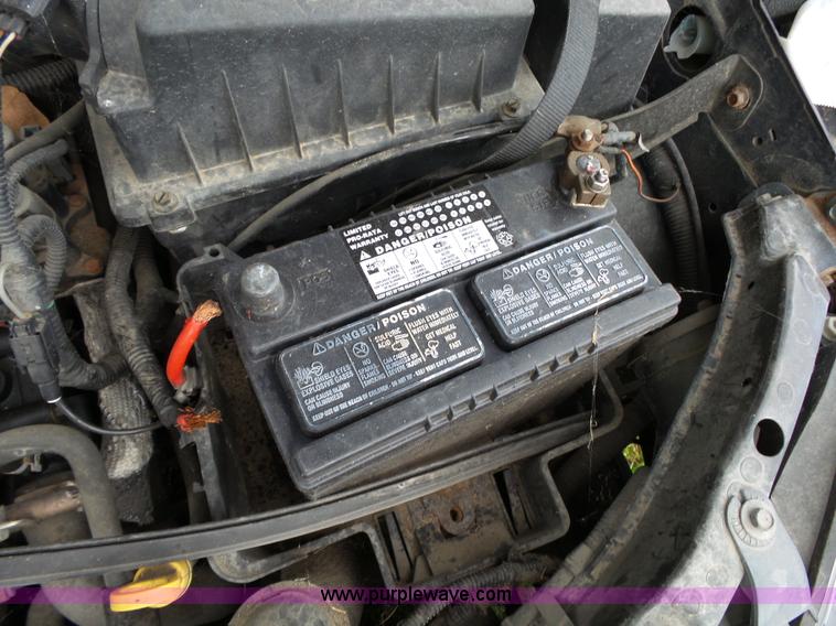 image for item K1240 2003 Ford Focus Wagon