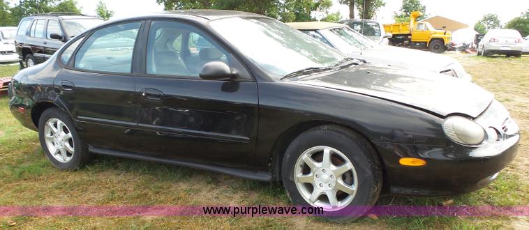 image for item K1243 1999 Ford Taurus
