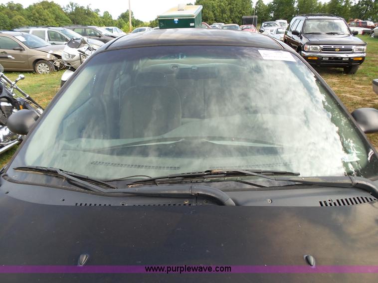 image for item K1243 1999 Ford Taurus