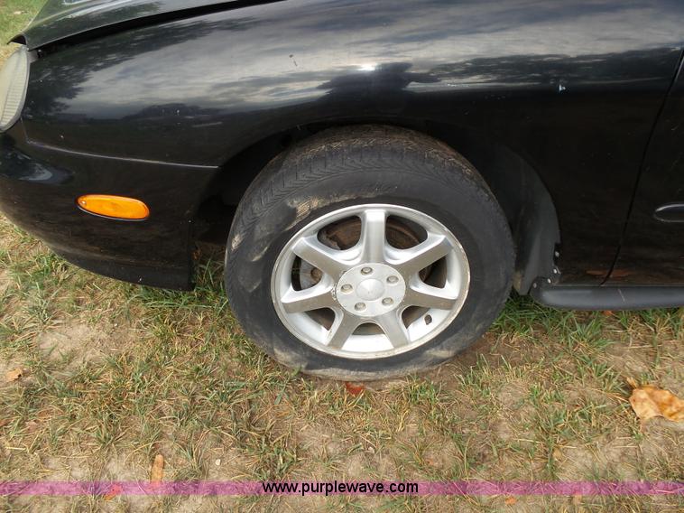 image for item K1243 1999 Ford Taurus