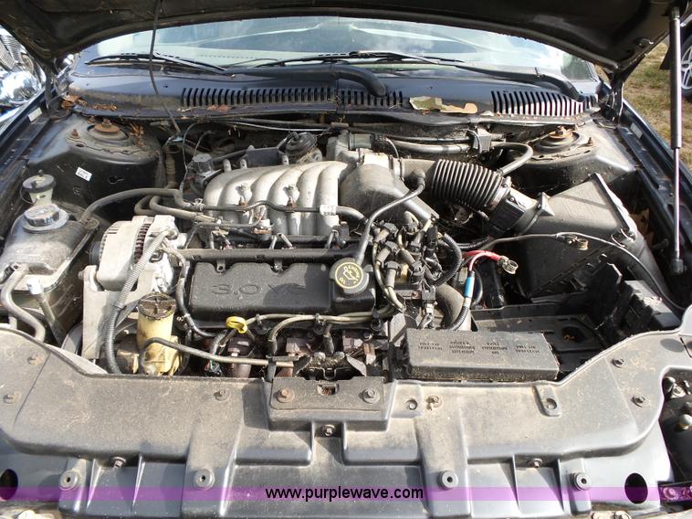 image for item K1243 1999 Ford Taurus