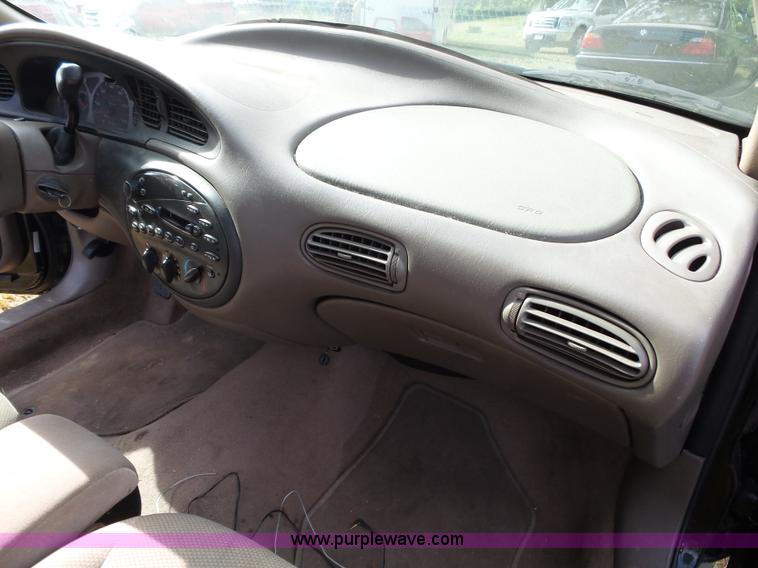 image for item K1243 1999 Ford Taurus