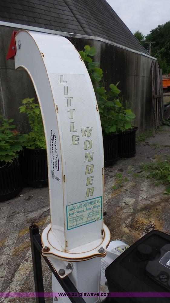 image for item K1457 Little Wonder leaf blower