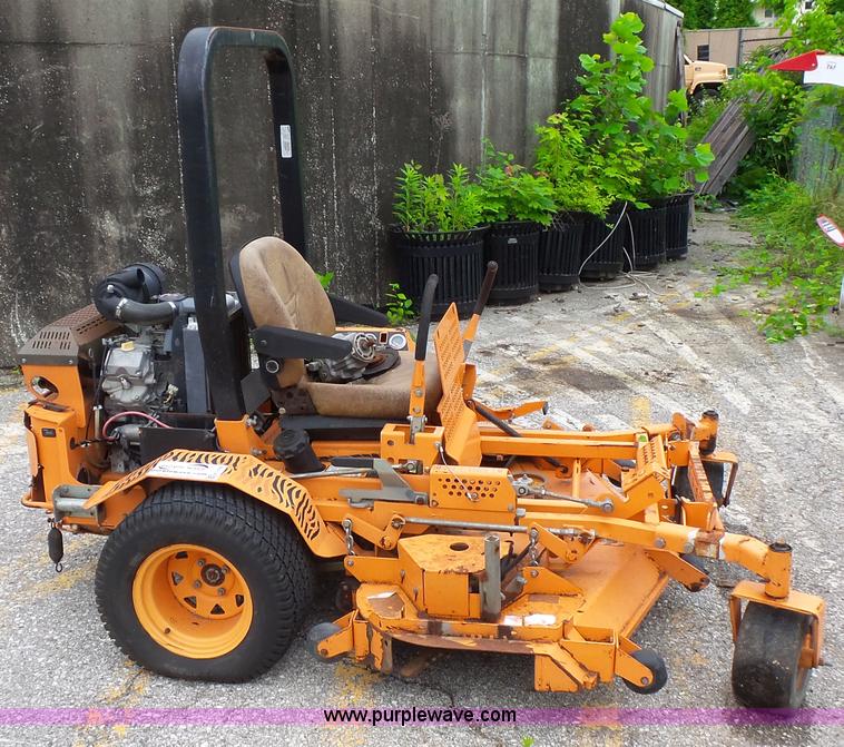 image for item K1458 Scag Turf Tiger ZTR lawn mower