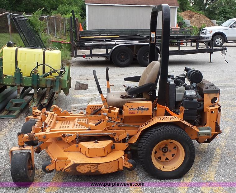 image for item K1458 Scag Turf Tiger ZTR lawn mower