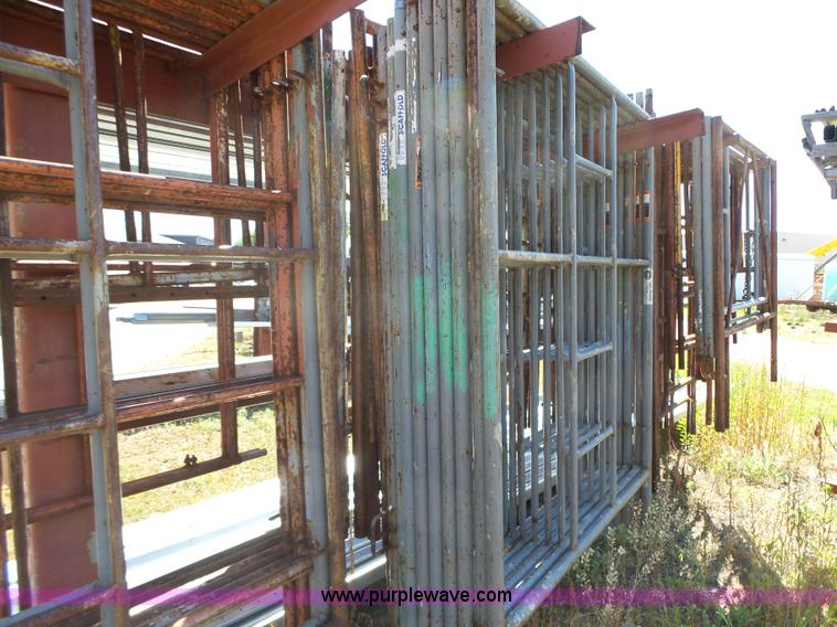 image for item K2197 Scaffolding and walkways