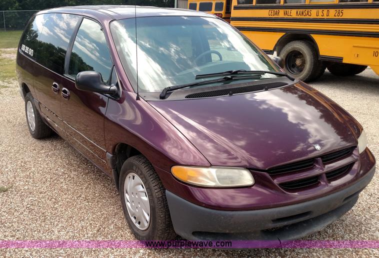image for item K3238 1999 Dodge Grand Caravan SE van