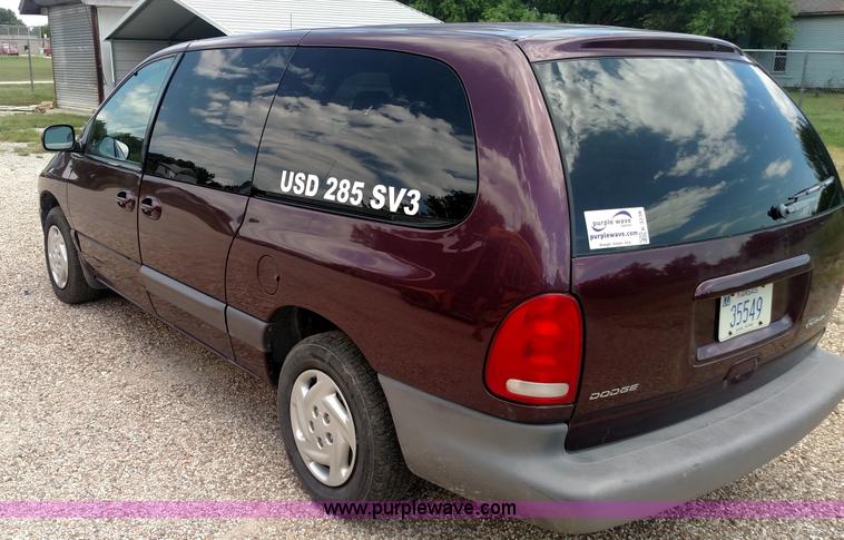 image for item K3238 1999 Dodge Grand Caravan SE van