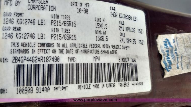 image for item K3238 1999 Dodge Grand Caravan SE van