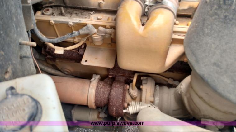 image for item K3239 1998 Chevrolet Blue Bird school bus