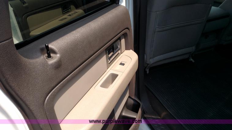 image for item K3245 2010 Ford F150 SuperCrew pickup truck