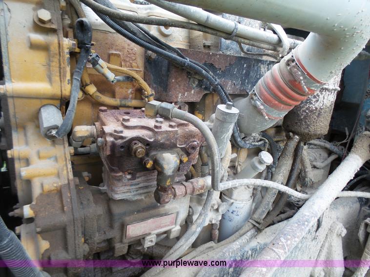 image for item K4015 1995 Peterbilt 379 semi truck