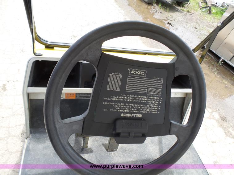image for item K5417 1998 Club Car golf cart shuttle