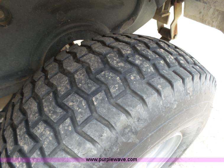 image for item K5417 1998 Club Car golf cart shuttle