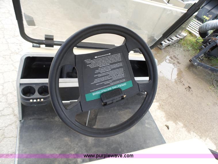image for item K5419 2009 Club Car DS golf cart
