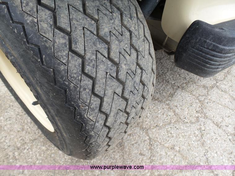 image for item K5419 2009 Club Car DS golf cart