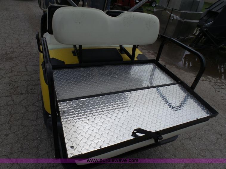 image for item K5420 2001 Yamaha G16A golf cart