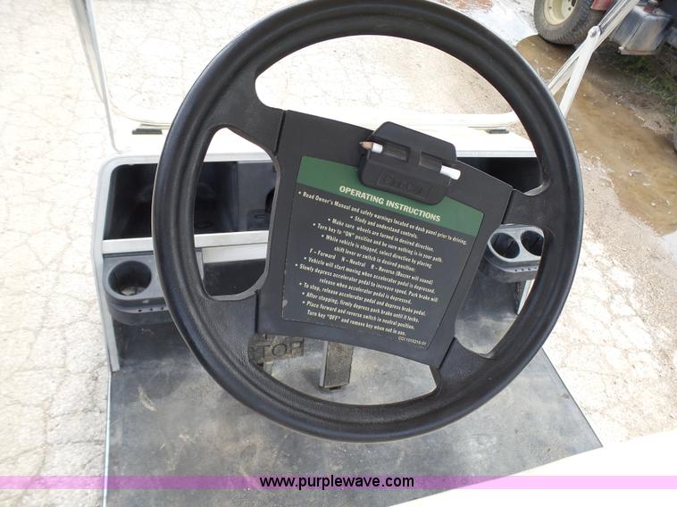 image for item K5423 1999 Club Car DS golf cart