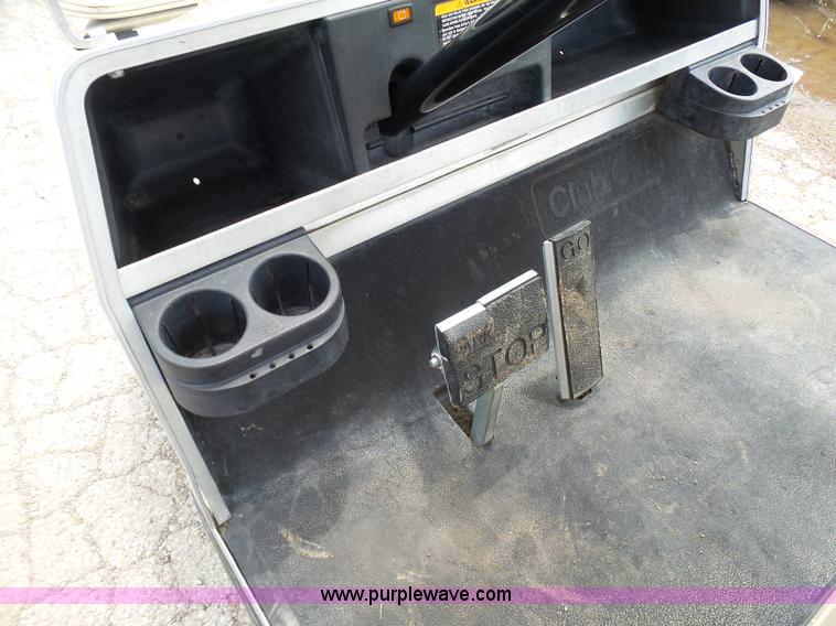 image for item K5423 1999 Club Car DS golf cart