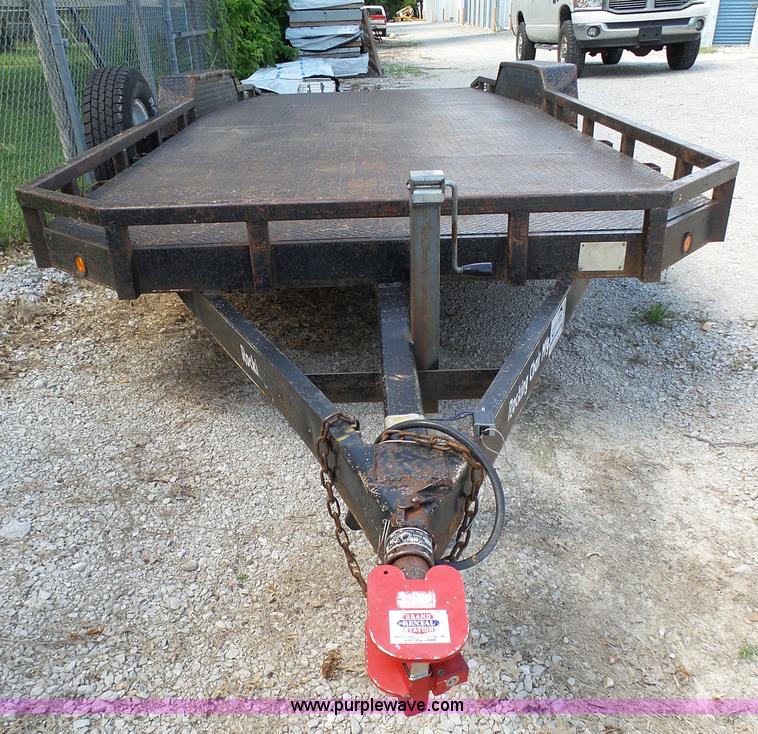 image for item K5439 2003 Rocking Chair equipment trailer