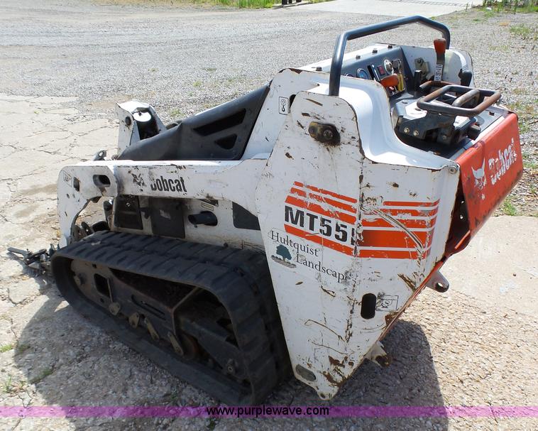image for item K5460 Bobcat MT55 mini track loader