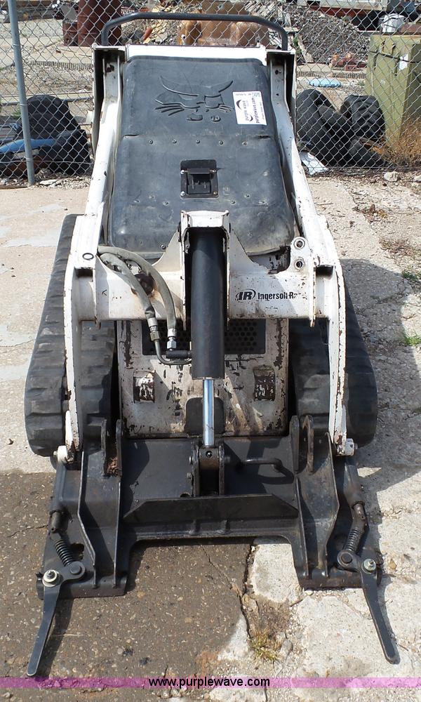 image for item K5460 Bobcat MT55 mini track loader