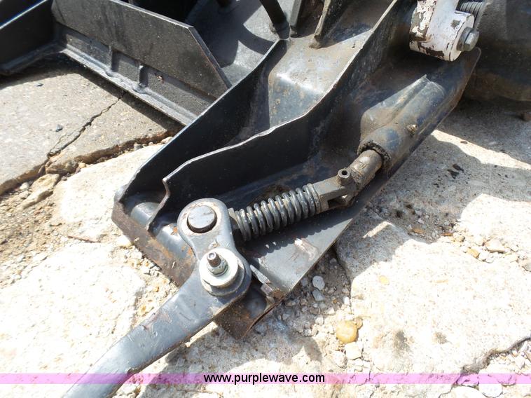 image for item K5460 Bobcat MT55 mini track loader