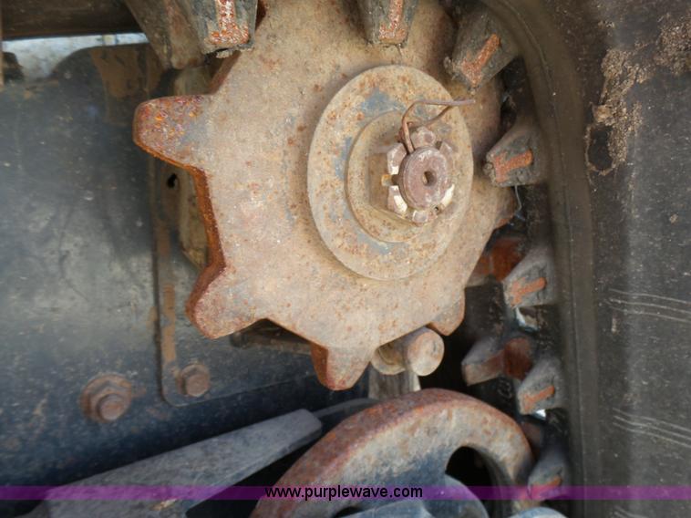 image for item K5460 Bobcat MT55 mini track loader