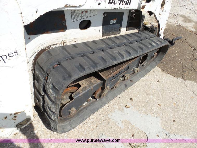image for item K5460 Bobcat MT55 mini track loader
