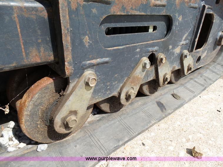 image for item K5460 Bobcat MT55 mini track loader