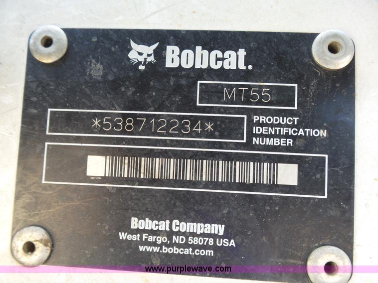 image for item K5460 Bobcat MT55 mini track loader