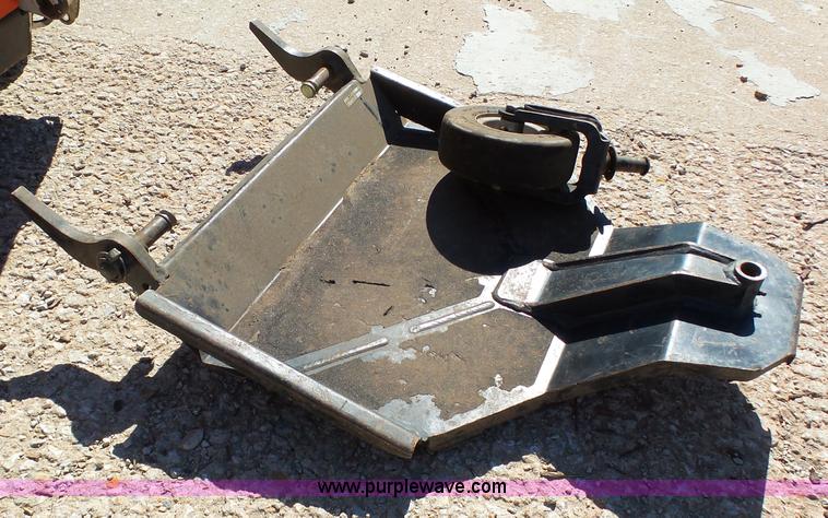 image for item K5460 Bobcat MT55 mini track loader