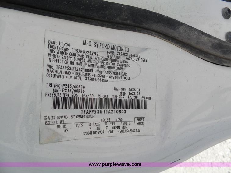 image for item K5461 2005 Ford Taurus