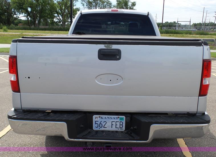 image for item K5463 2006 Ford F150 SuperCrew pickup truck