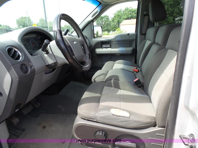 image for item K5463 2006 Ford F150 SuperCrew pickup truck