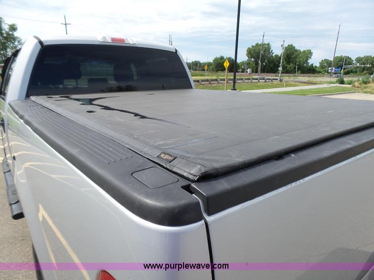 image for item K5463 2006 Ford F150 SuperCrew pickup truck