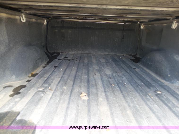 image for item K5463 2006 Ford F150 SuperCrew pickup truck