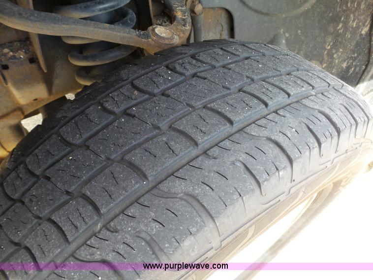 image for item K5463 2006 Ford F150 SuperCrew pickup truck