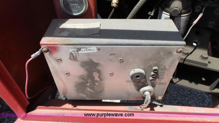 image for item K5487 1998 Crafco SS250 pot hole patcher